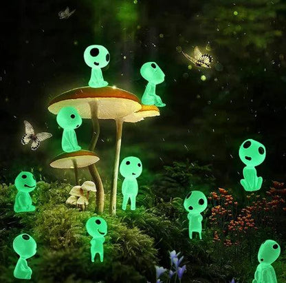 Alienigenas luminosos de decoração (Random) - Jardim Belo
